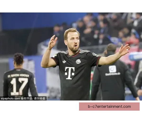 凯恩与姆巴佩共享盖德穆勒奖足坛双子星并肩闪耀书写射手荣耀新篇