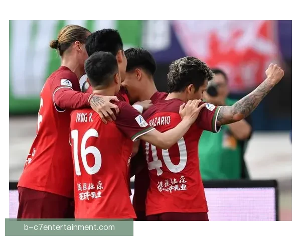 中国男足世预赛生死战绝杀新加坡喜迎关键胜利
